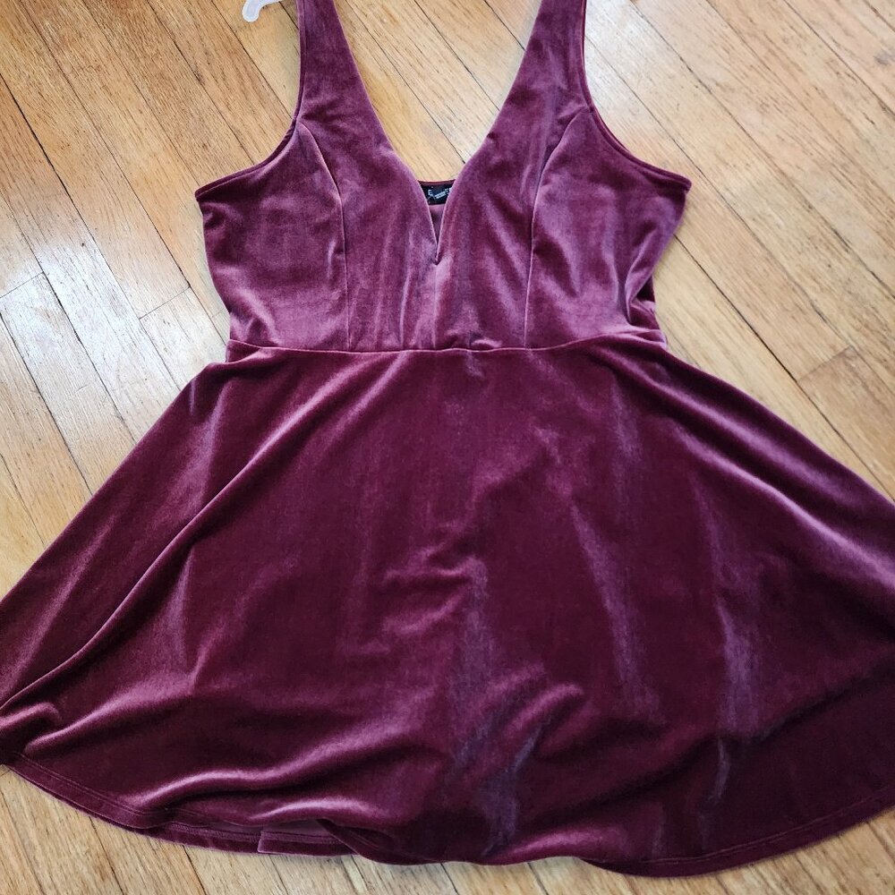 Express Hidden Romper Dress Size Large Velvety Purple